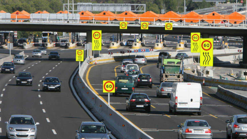 Las autopistas rescatadas bajan un 30% y serán gratis por la noche