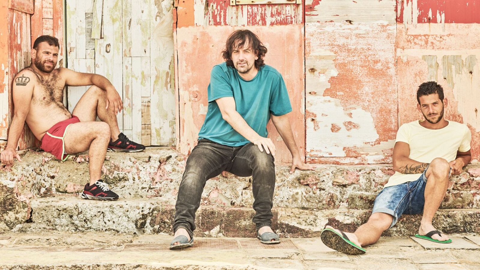 Isaki Lacuesta durante el rodaje de 'Entre dos aguas'.