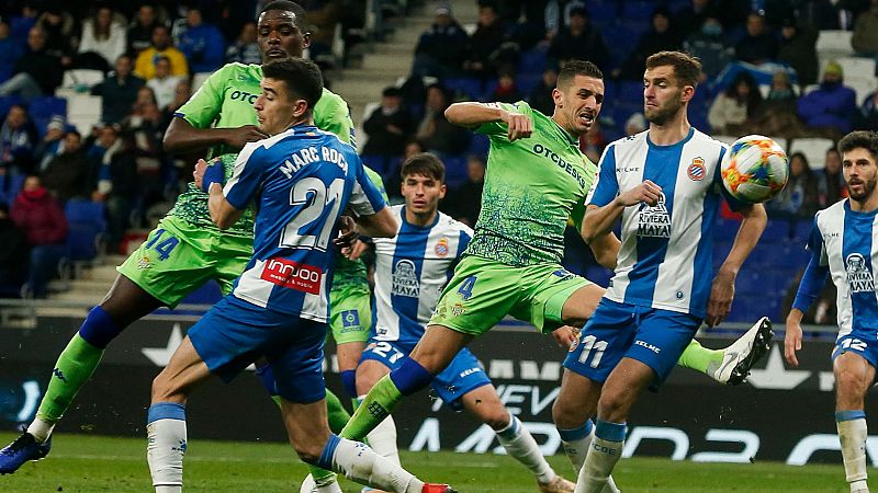 El Betis consigue un trabajado empate ante el Espanyol