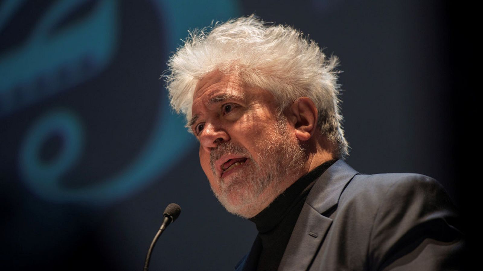 Un centenar de creadores pide a Cultura que intervenga la SGAE