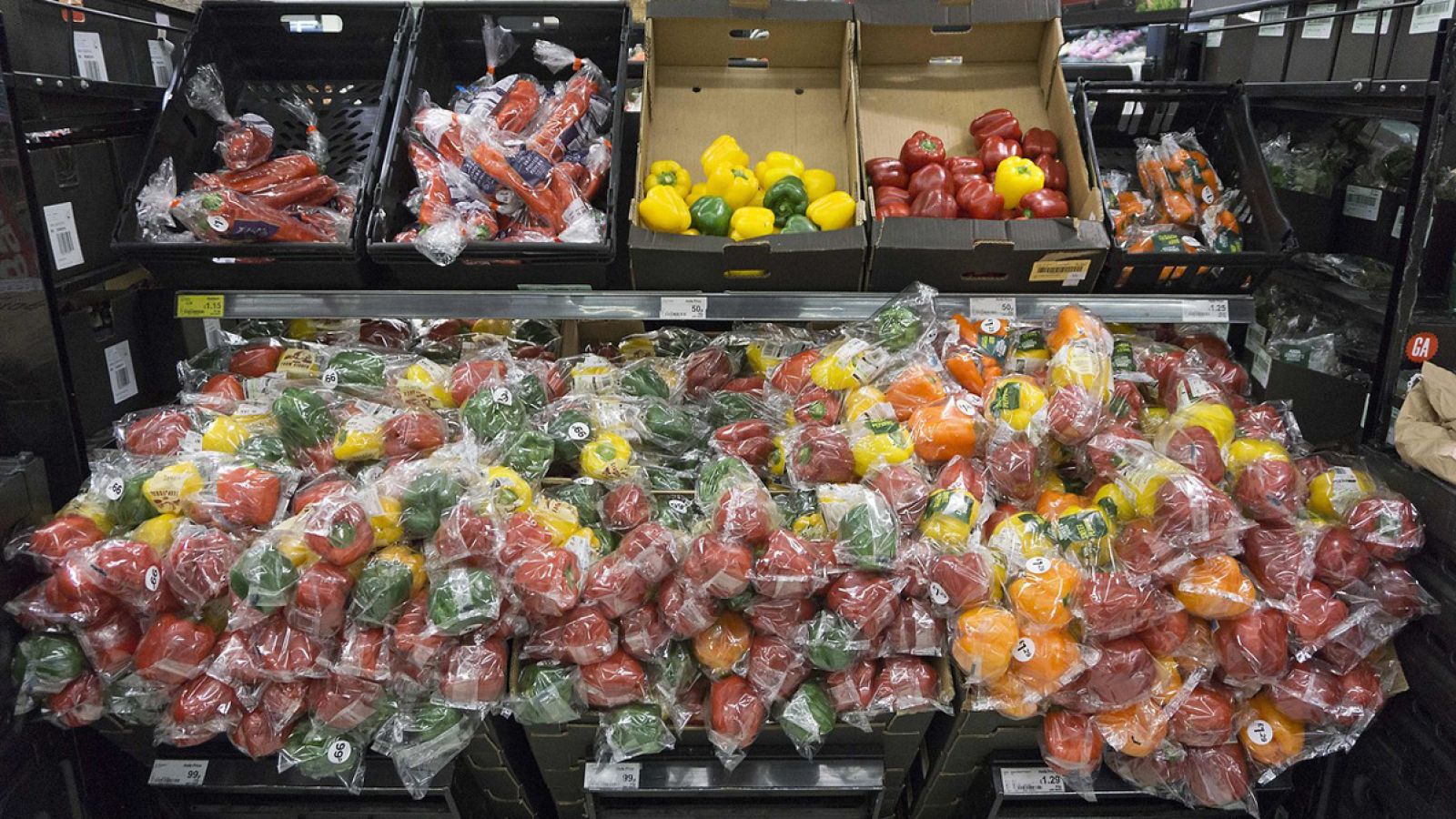 Baleares prohibirá a partir de 2021 el plástico desechable