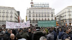 Los taxistas renuncian a incluir la precontratación de los VTC en su nueva propuesta y mantienen las movilizaciones