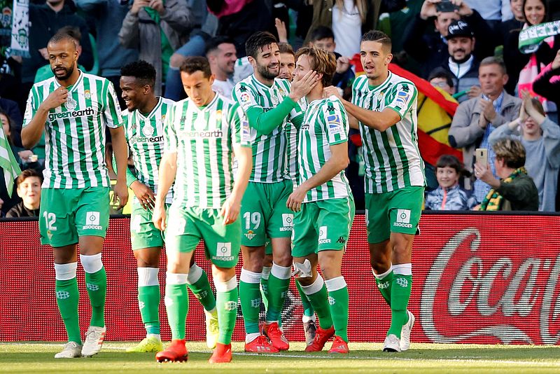 Canales amarga el debut de Morata e impide al Atlético acercarse Barça