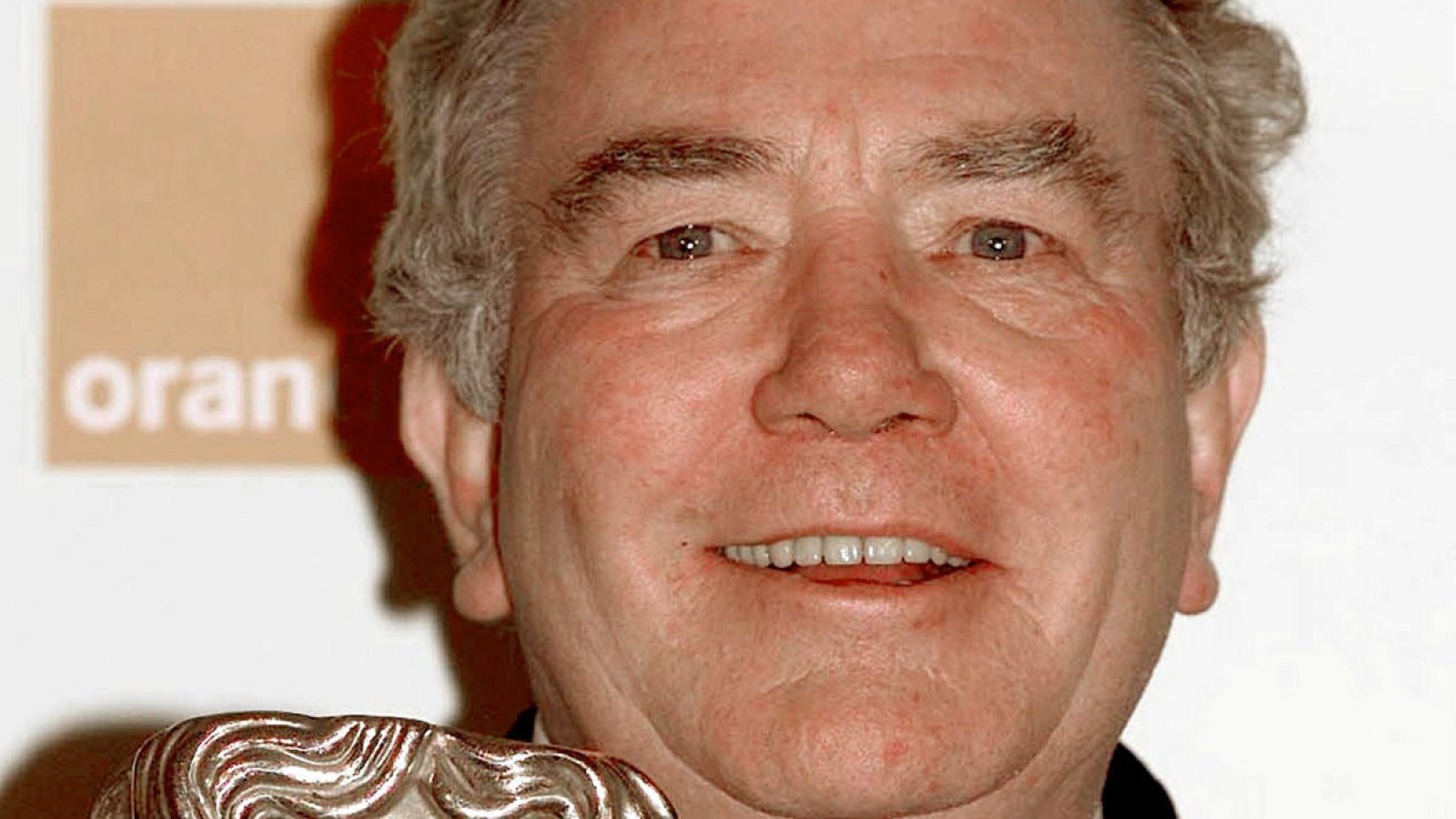 Albert Finney, durante los BAFTA de 2001.