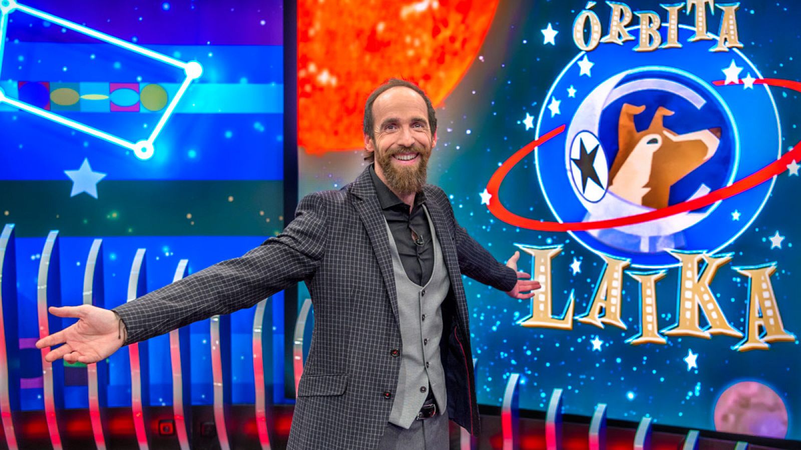 Eduardo Sáenz de Cabezón, nuevo presentador de Órbita Laika