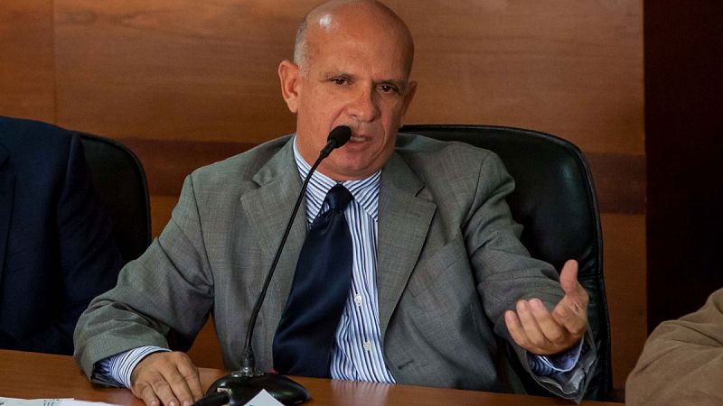 Un exjefe de la contrainteligencia militar reconoce a Guaidó como presidente