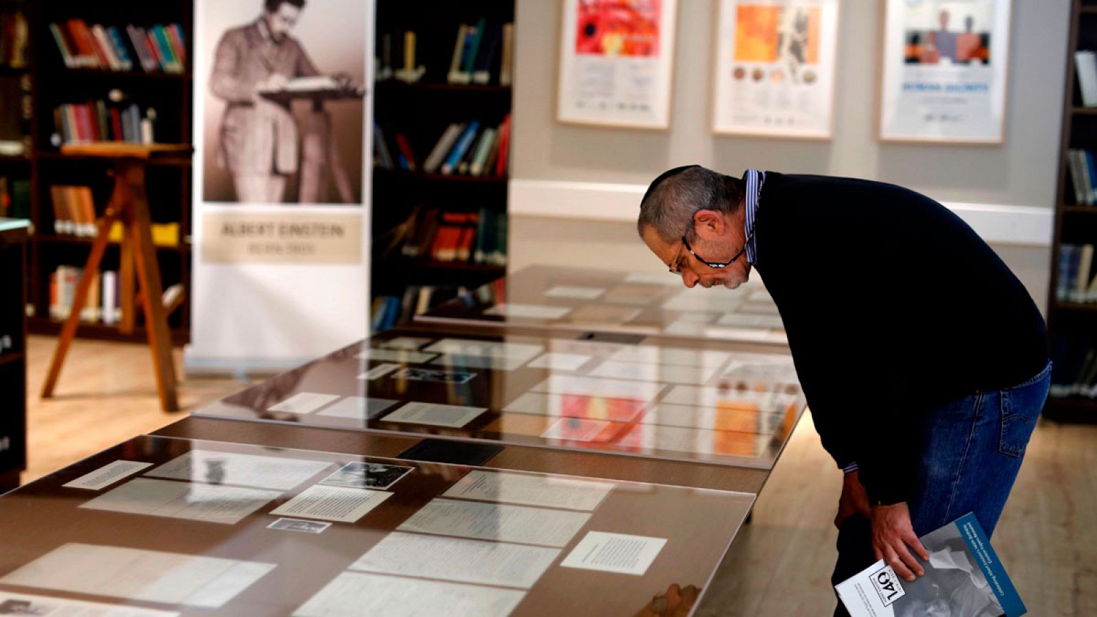 Muchas de las páginas fueron escritas entre 1944 y 1948.