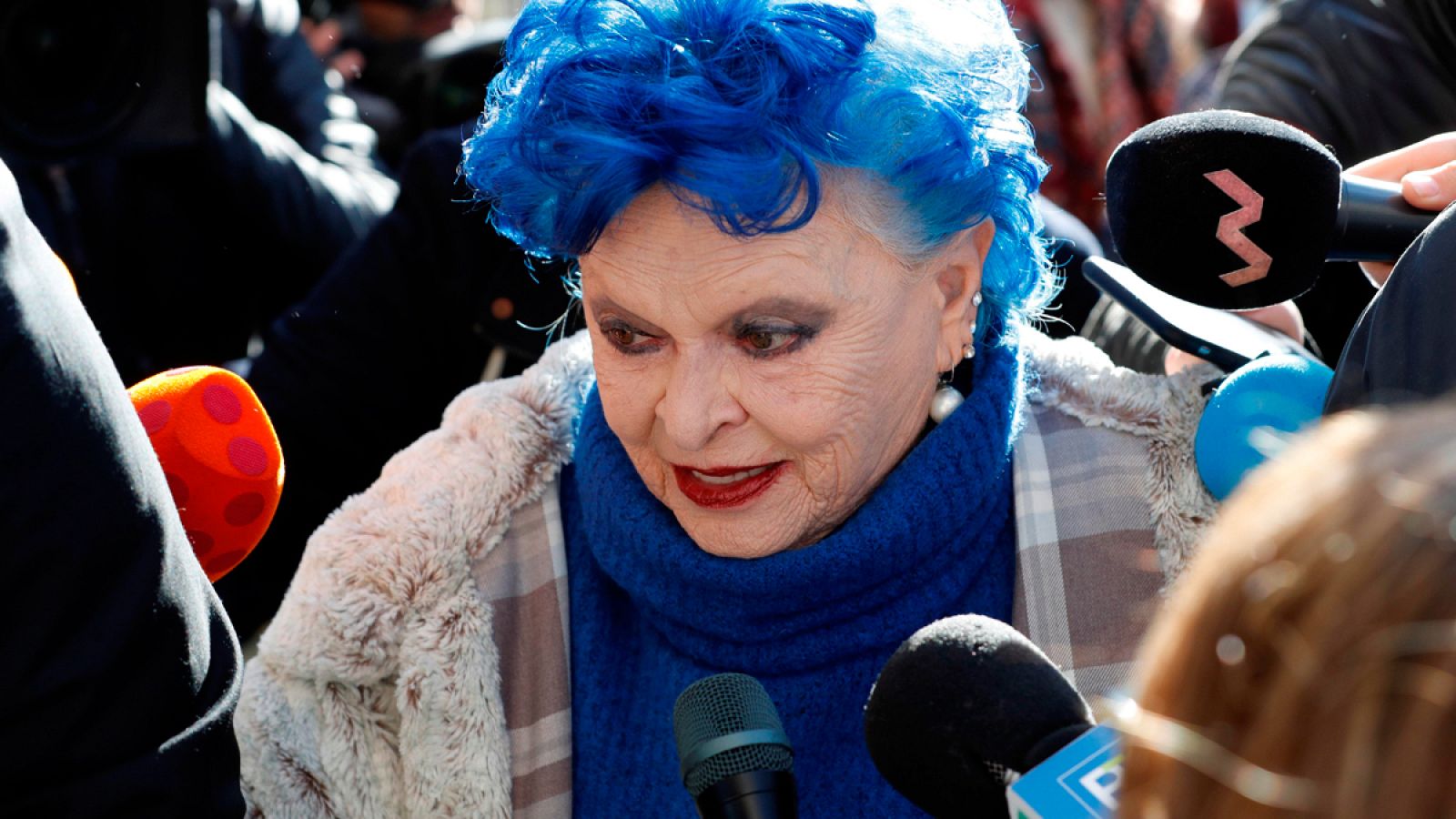 La actriz Lucía Bosé llega a la Audiencia Provincial de Madrid