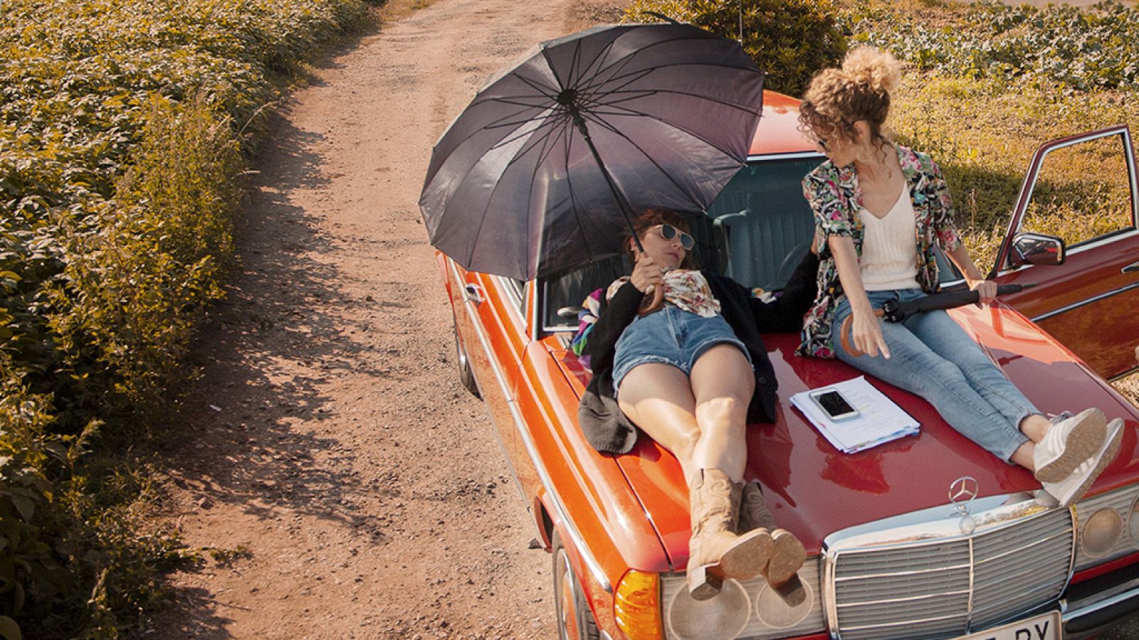 La serie de acción de corte feminista está protagonizada por Esther Acebo y Mariam Hernández