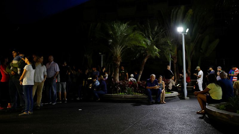 Venezuela vuelve a quedarse a oscuras por un nuevo apagón tras recuperar la luz unas pocas horas 