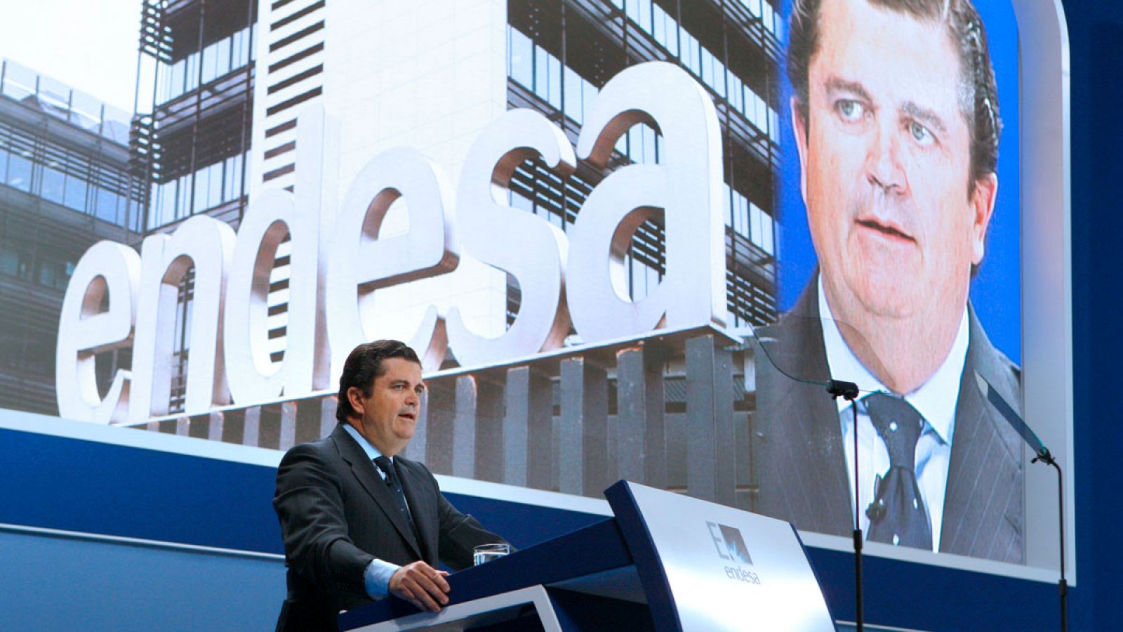 Borja Prado dejaría de ser presidente de la compañía después de diez años al frente