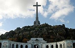 La Audiencia Nacional autoriza a la familia de Lorca a presenciar la apertura de la fosa común