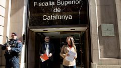 Ciudadanos y PP denuncian a Torra ante la Fiscalía por no retirar los lazos amarillos de los edificios públicos