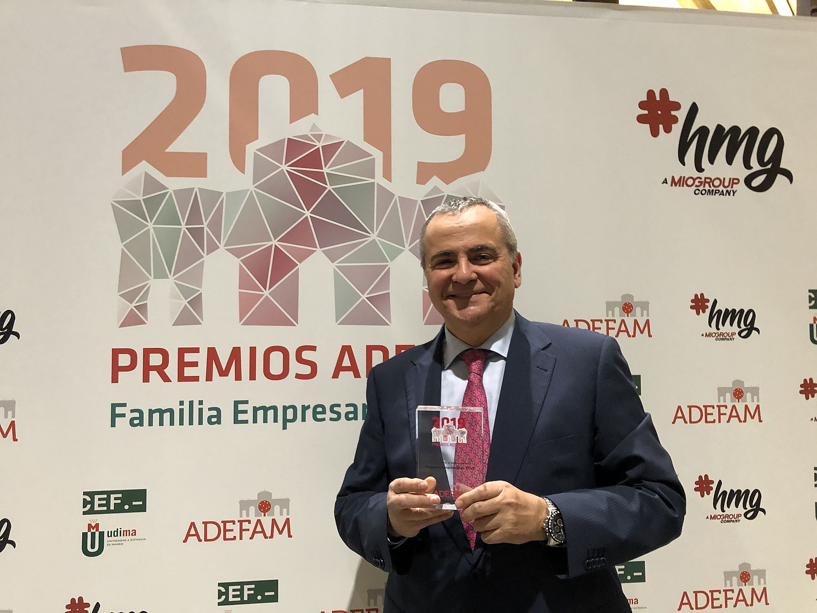 Juanma Romero, recogiendo el premio