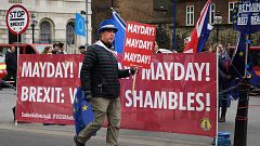 Al 'Brexit' por descarte: el Parlamento británico busca un plan alternativo para salir del bloqueo