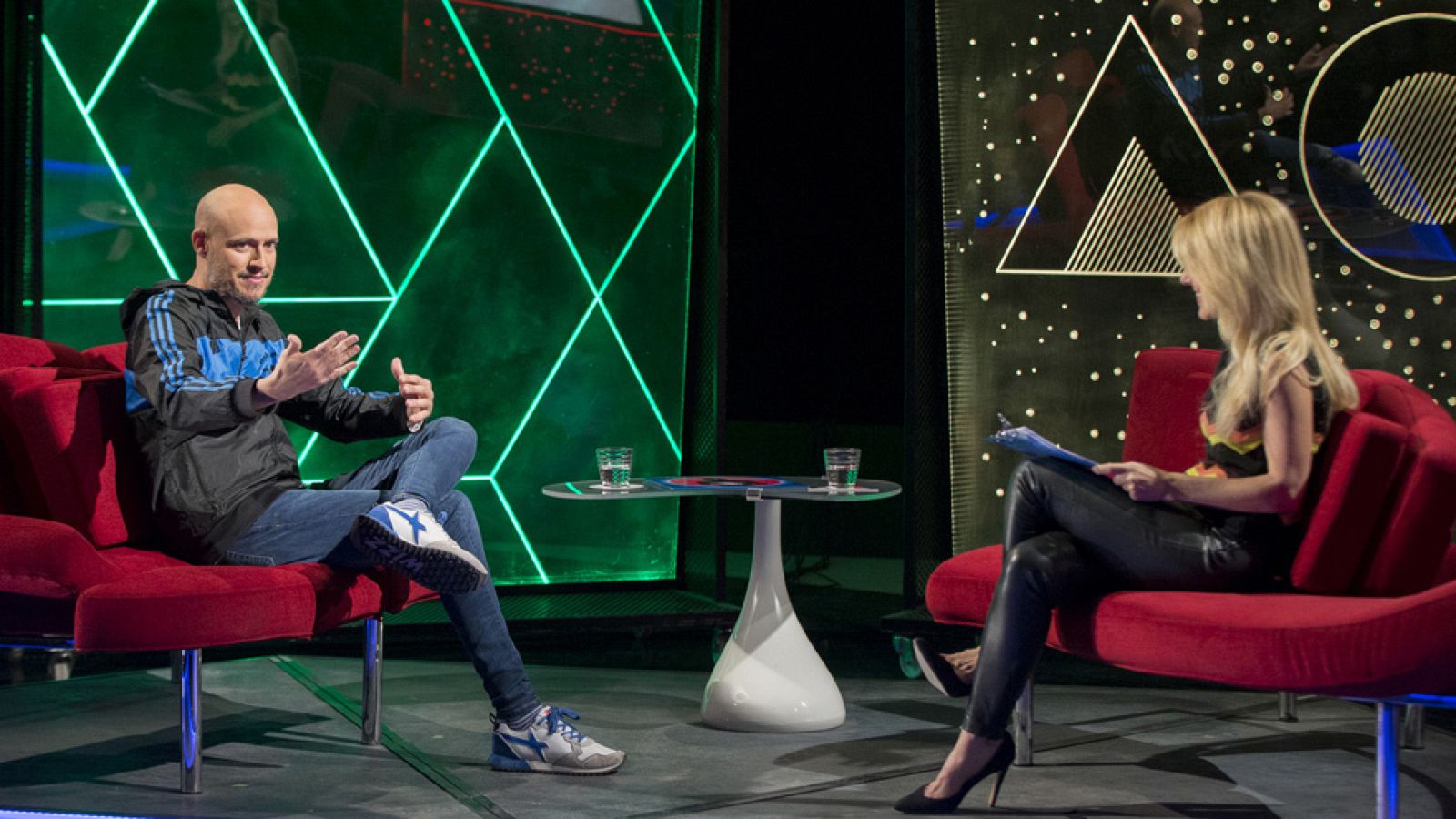 '¡Atención Obras!' entrevista a Guille Milkiway