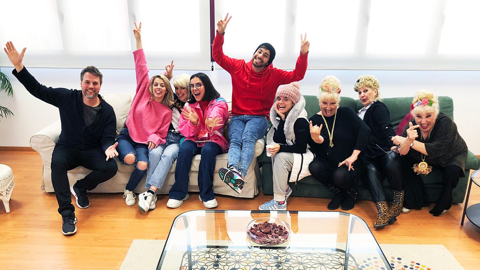 Los concursantes de la Gala Final se han reunido para preparar sus temas.