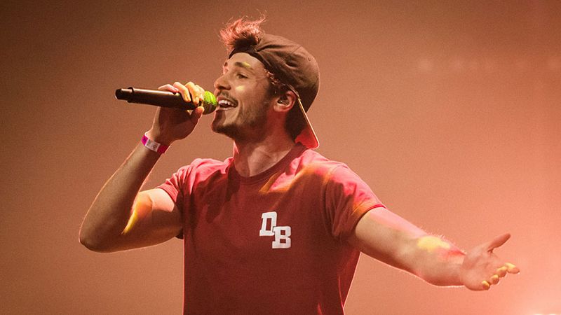 Lista con las canciones del concierto "Miki y amigos"