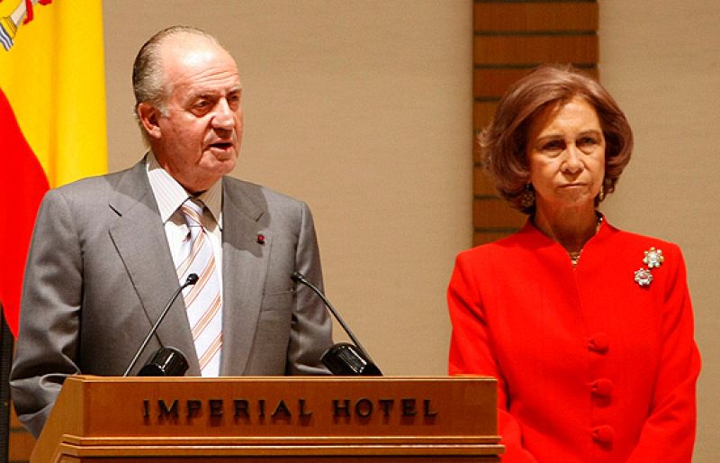 El Rey expresa su "más profundo pesar" ante la muerte de dos soldados españoles en Afganistán