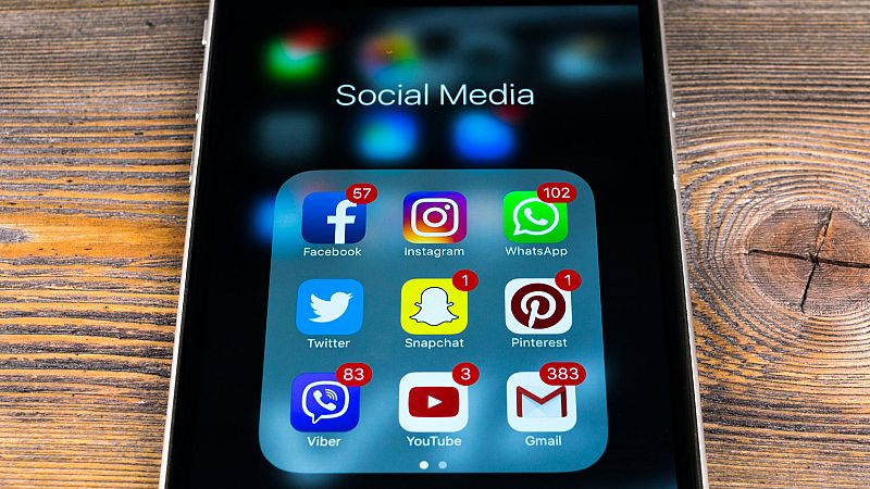 Facebook, Instagram y WhatsApp se caen durante tres horas a nivel mundial dejando 'desconectados' a millones de usuarios
