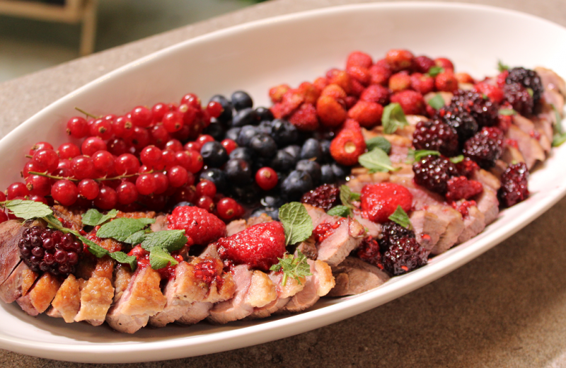 Receta de "magret de pato con frutos rojos" de Dani Garca