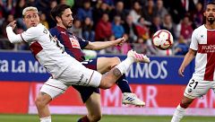 El Huesca no se rinde con una victoria sobre el Eibar