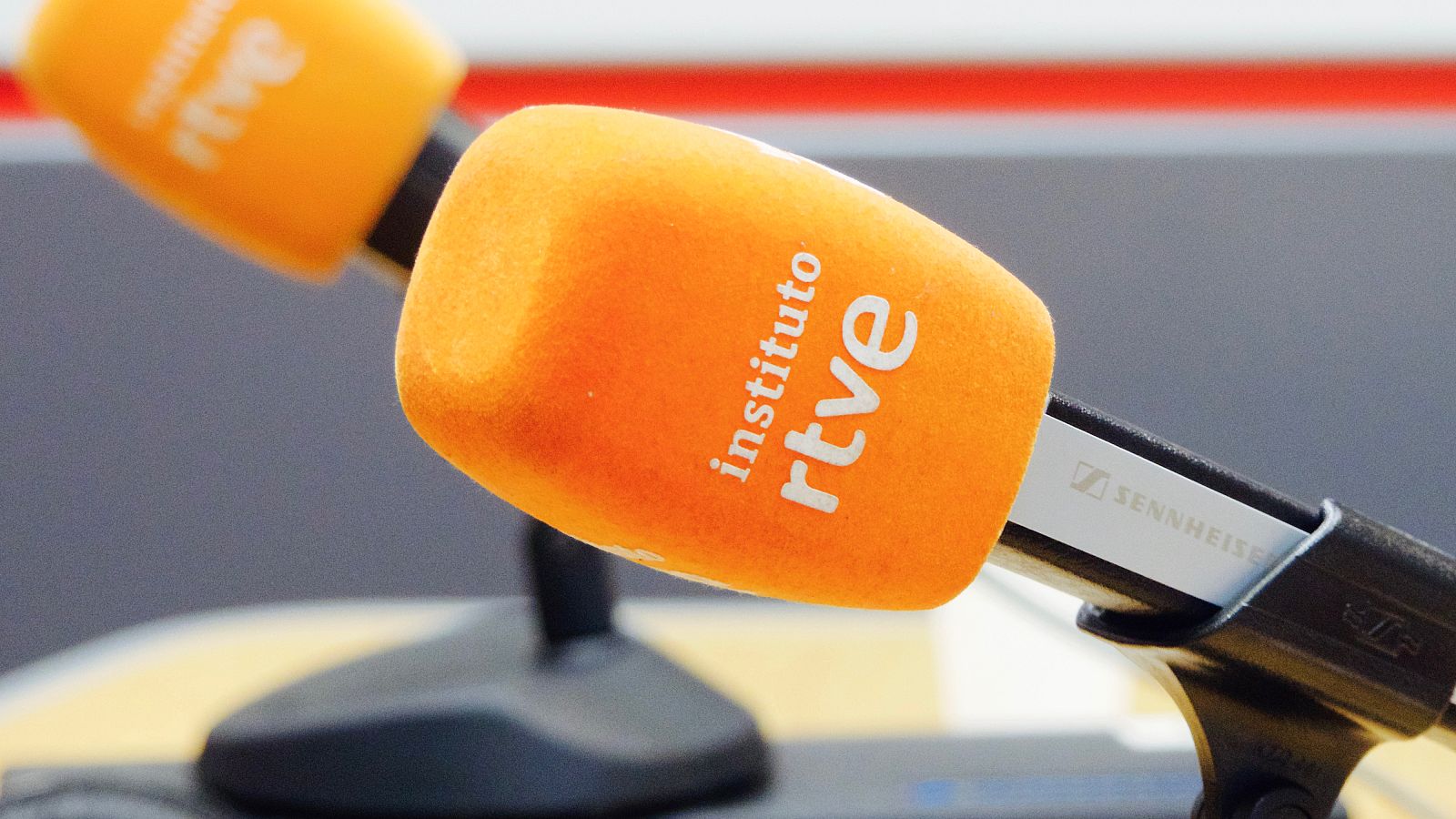 Como contar noticias en radio