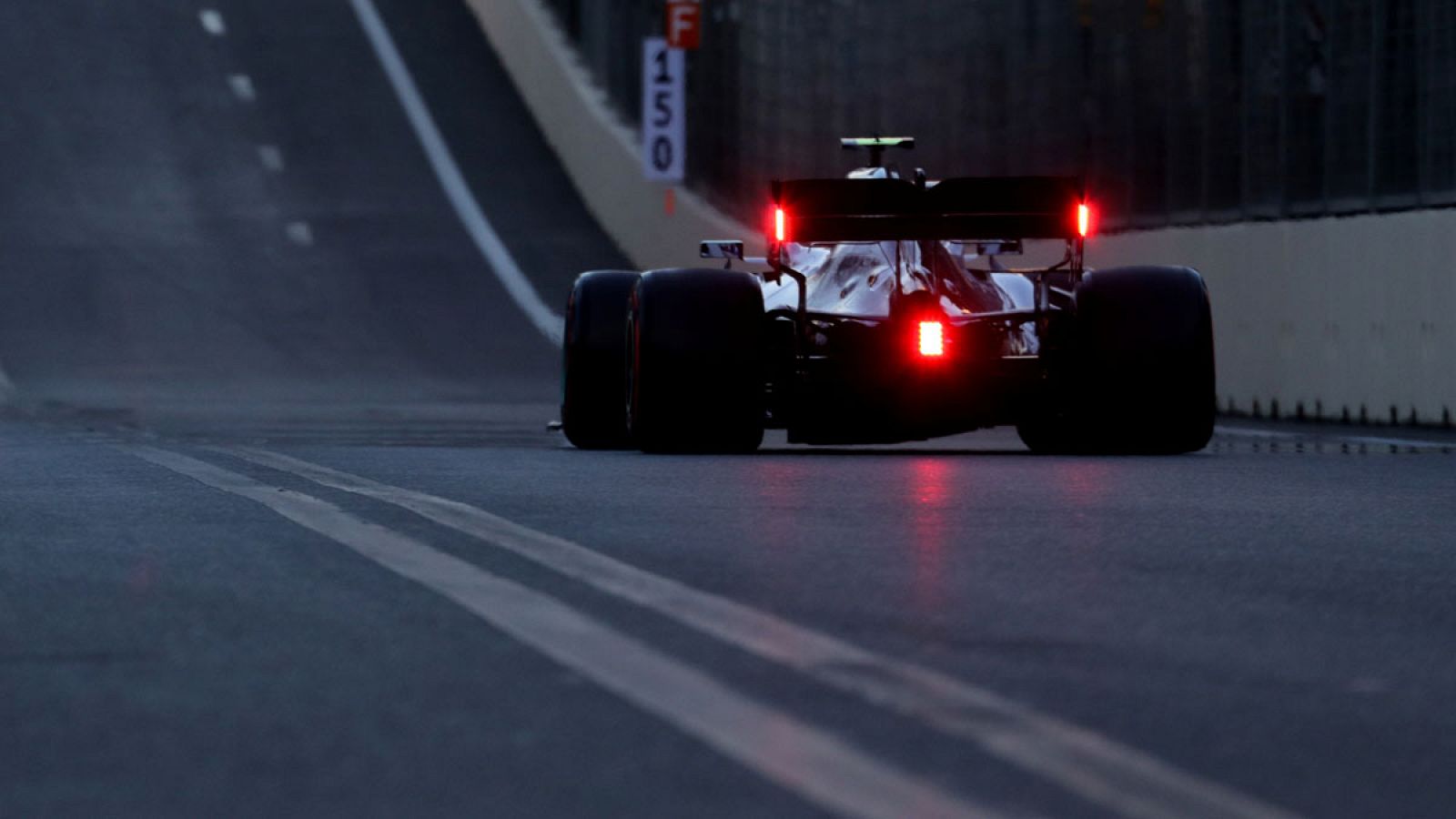 Valtteri Bottas consigue la pole en Azerbaiyán