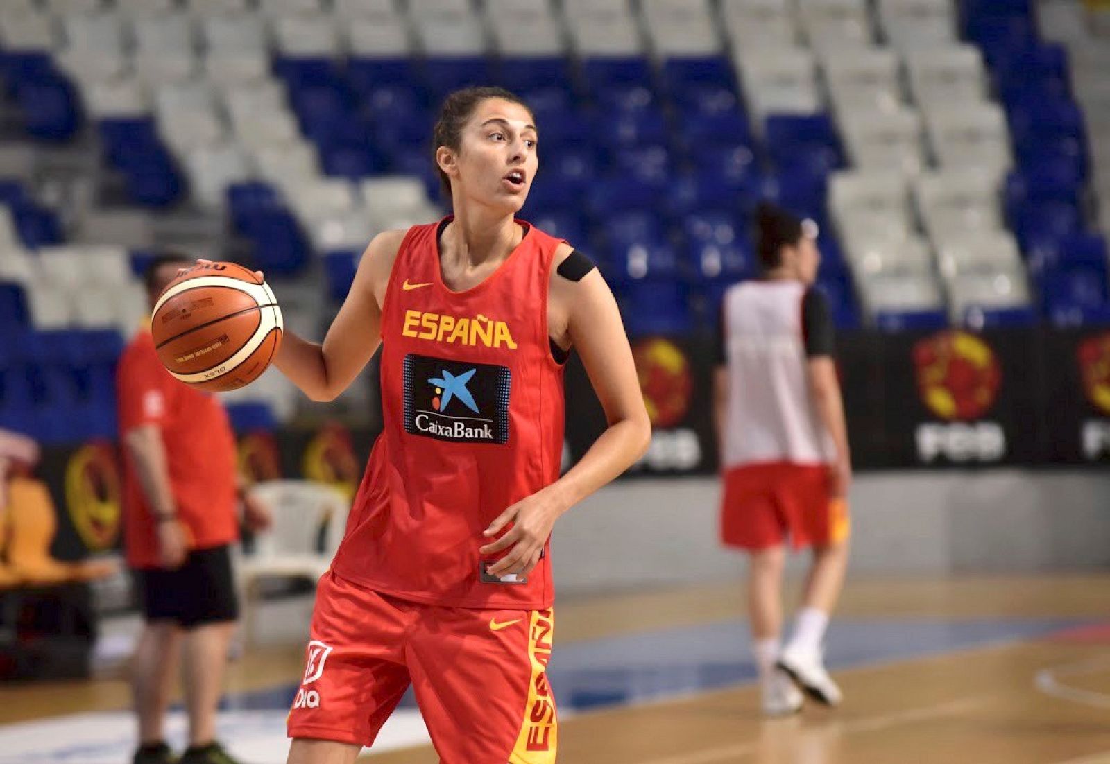 SELECCION FEMENINA DE BALONCESTO