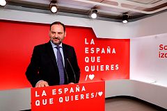El PSOE refuerza su idea de gobernar en solitario y descarta, en principio, un pacto con Cs