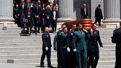 Depositan las cenizas de Rubalcaba en el cementerio de La Paz-Tres Cantos de Madrid
