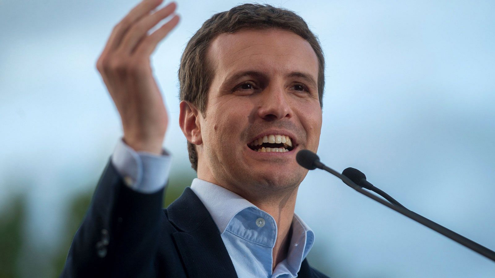 Casado en precampaña