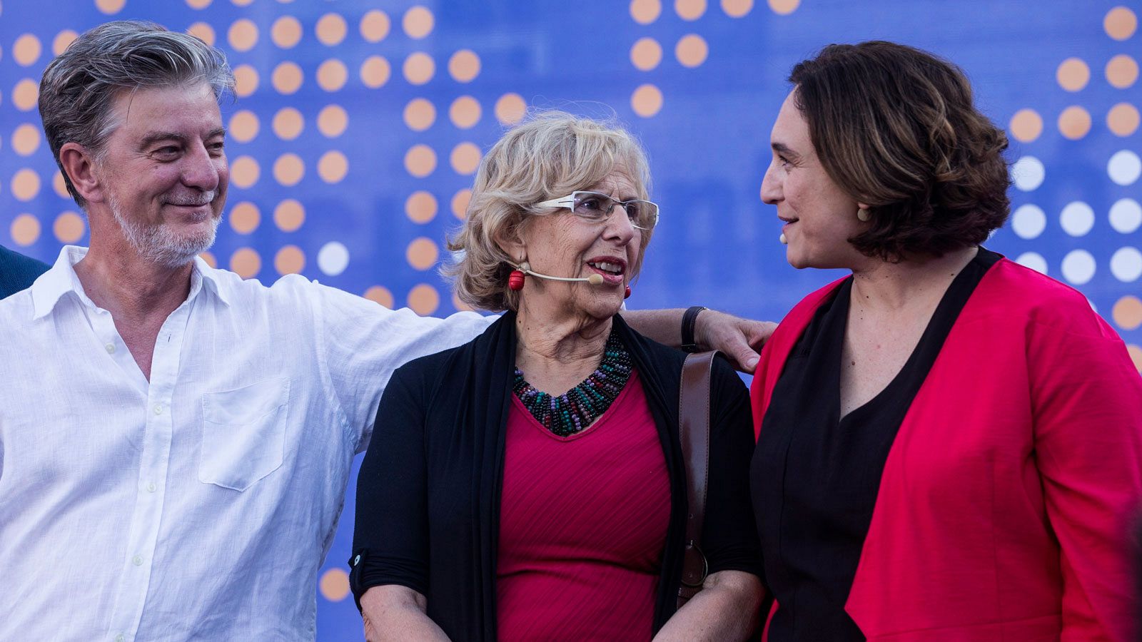 Colau, Carmena y Santisteve se juegan sus ayuntamientos en las urnas