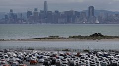 Trump da una tregua y aplaza seis meses la imposición de aranceles a coches europeos