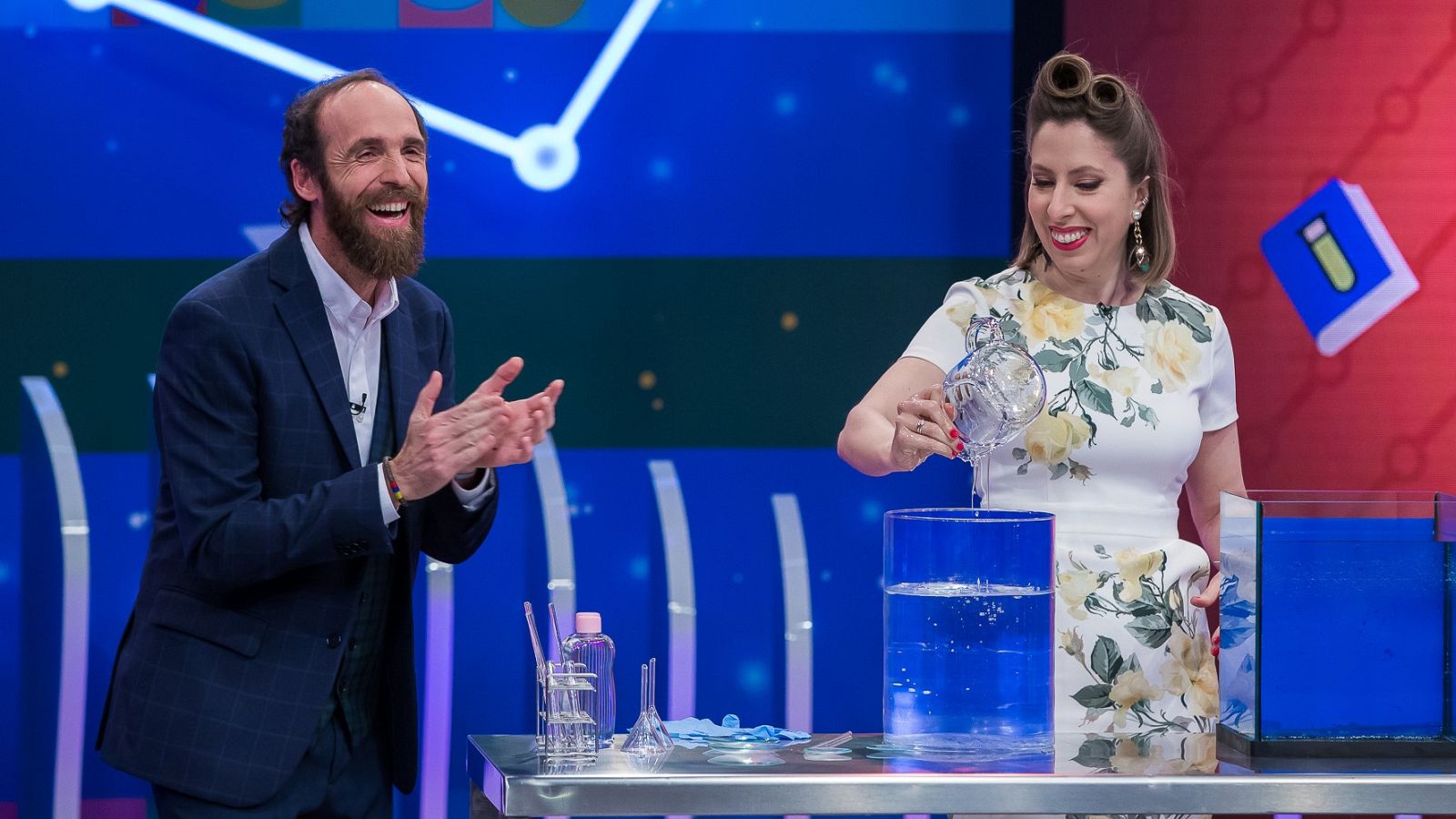 Deborah García y Edu en Órbita Laika invisibilidad