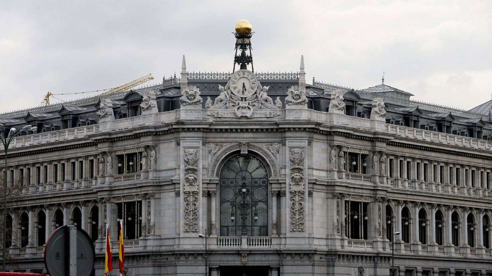 Fachada de la sede central del Banco de España en Madrid.