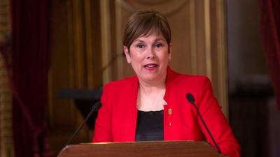 Barkos advierte de que un posible acuerdo entre PSN y UPN en Navarra significar�a "un portazo" al PNV