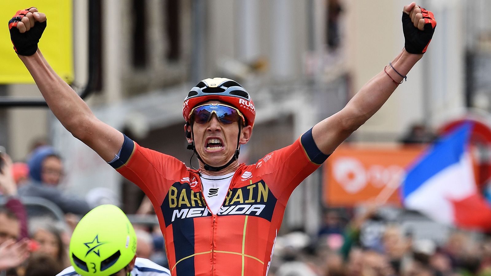 Teuns gana la segunda etapa en la Dauphiné y se viste de amarillo