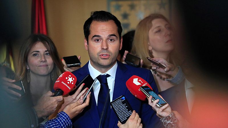 Cs descarta que Vox entre en cualquier estructura del Gobierno de la Comunidad de Madrid 