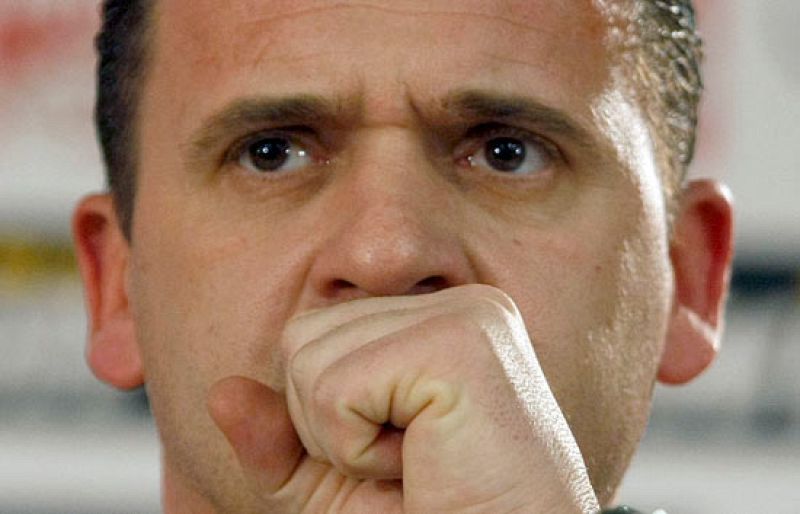 Mijatovic: "Confiamos plenamente en Schuster"