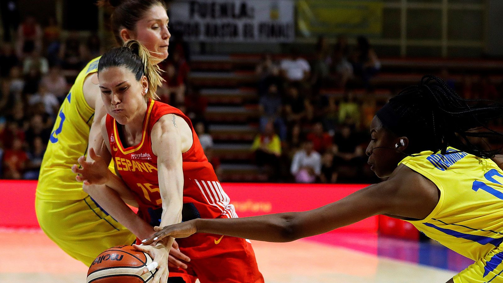 a selecciÃ³n femenina de baloncesto se prepara para Eurobasket en Fuenlabrada