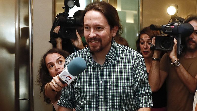 Podemos sugiere que habrá un gobierno de coalición en septiembre aunque Sánchez prefiere "el apoyo de la derecha"
