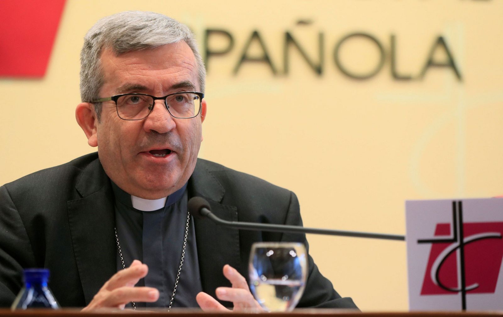 El secretario general de la Conferencia Episcopal, Luis Argüello