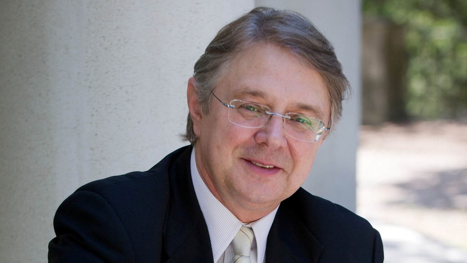 victor-pablo-prez web