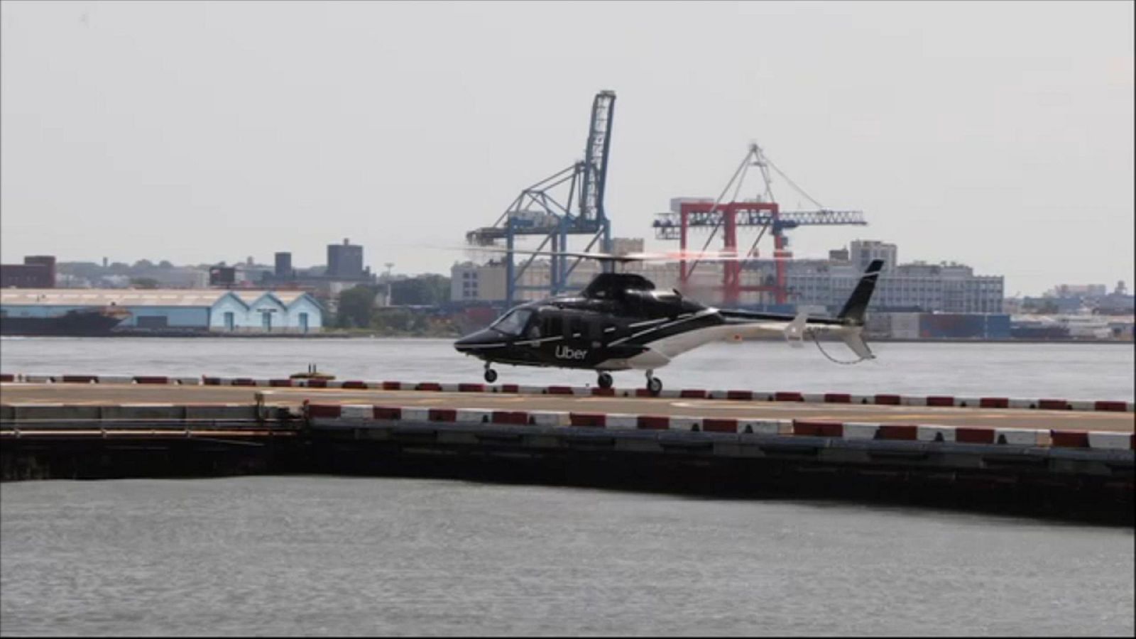 Uber busca diversificar su negocio de transporte con helicópteros en Nueva York