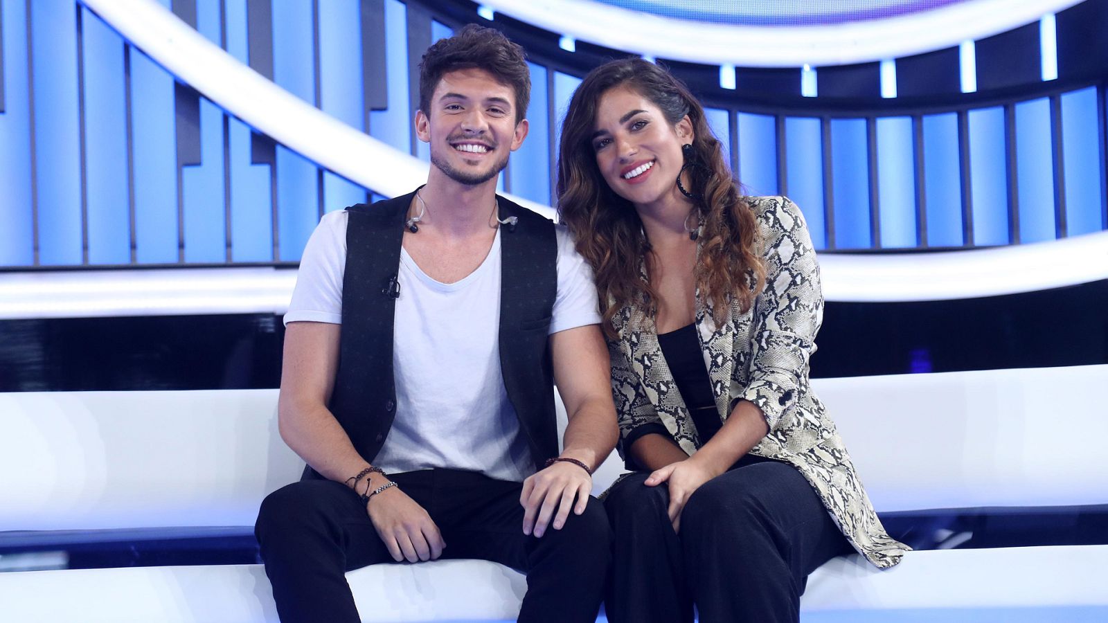 Carlos Right y Julia en la gala 2 de OT 2018