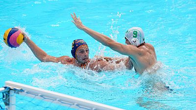 Espa�a cae ante Hungr�a y tendr� que pelear el pase a cuartos