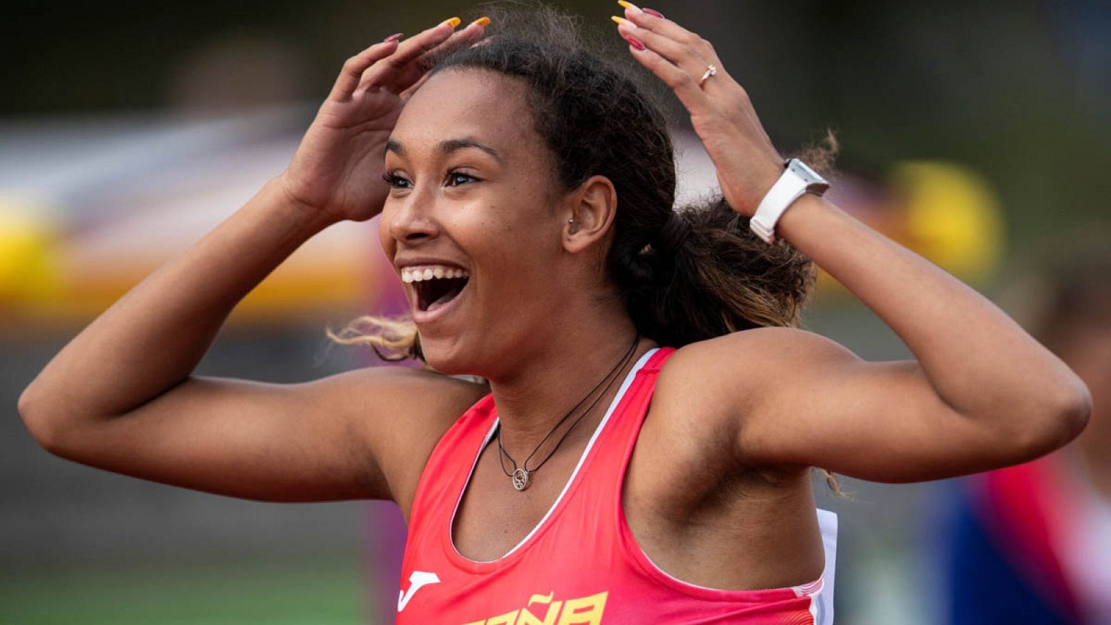María Vicente celebra su victoria