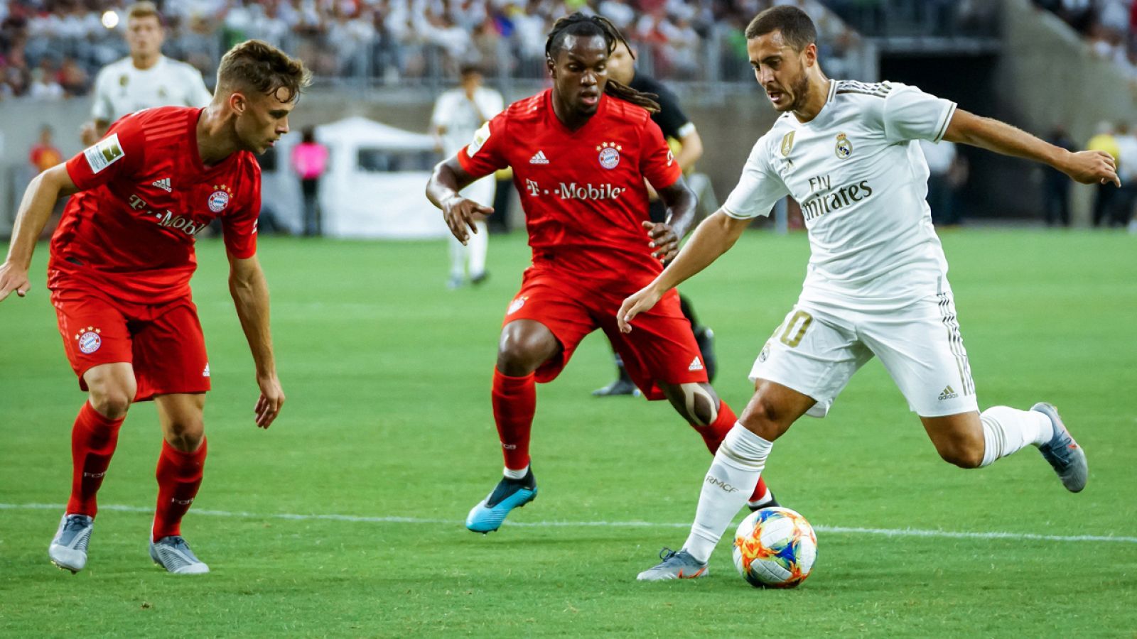 Exhibición del Bayern en un pobre debut del nuevo Real Madrid