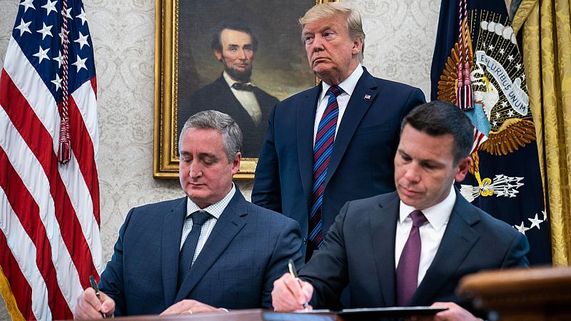 EE.UU. y Guatemala firman un acuerdo que restringirá las peticiones de asilo